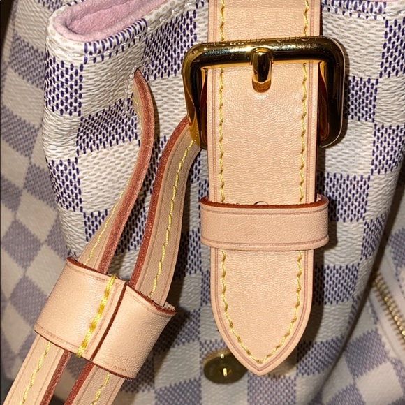 Louis Vuitton Backpack - Picture 14 of 15